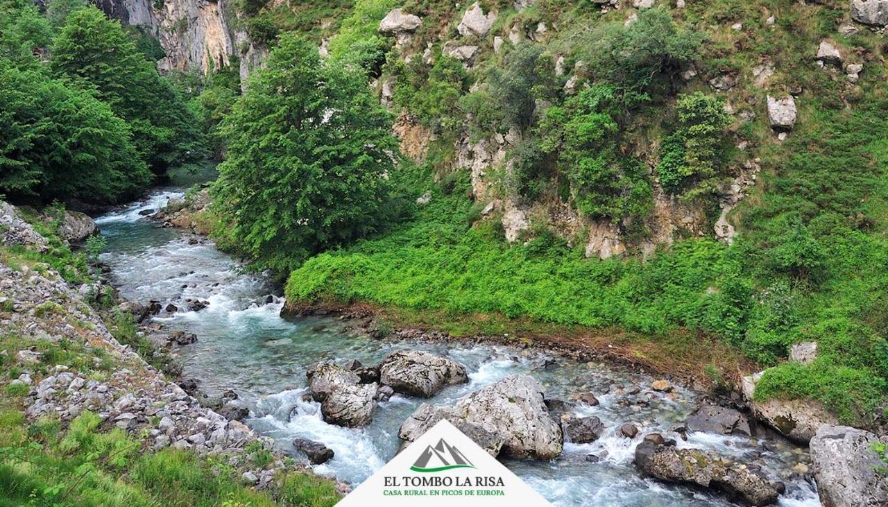Santa Maria de Valdeon Casa Rural El Tombo La Risa المظهر الخارجي الصورة